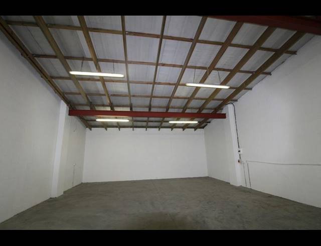 INDUSTRIAL PROPERTY TO RENT IN MILNERTON CENTRAL
